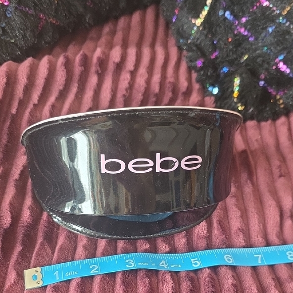 bebe Accessories - Bebe Sunglasses Soft Case Pink Interior